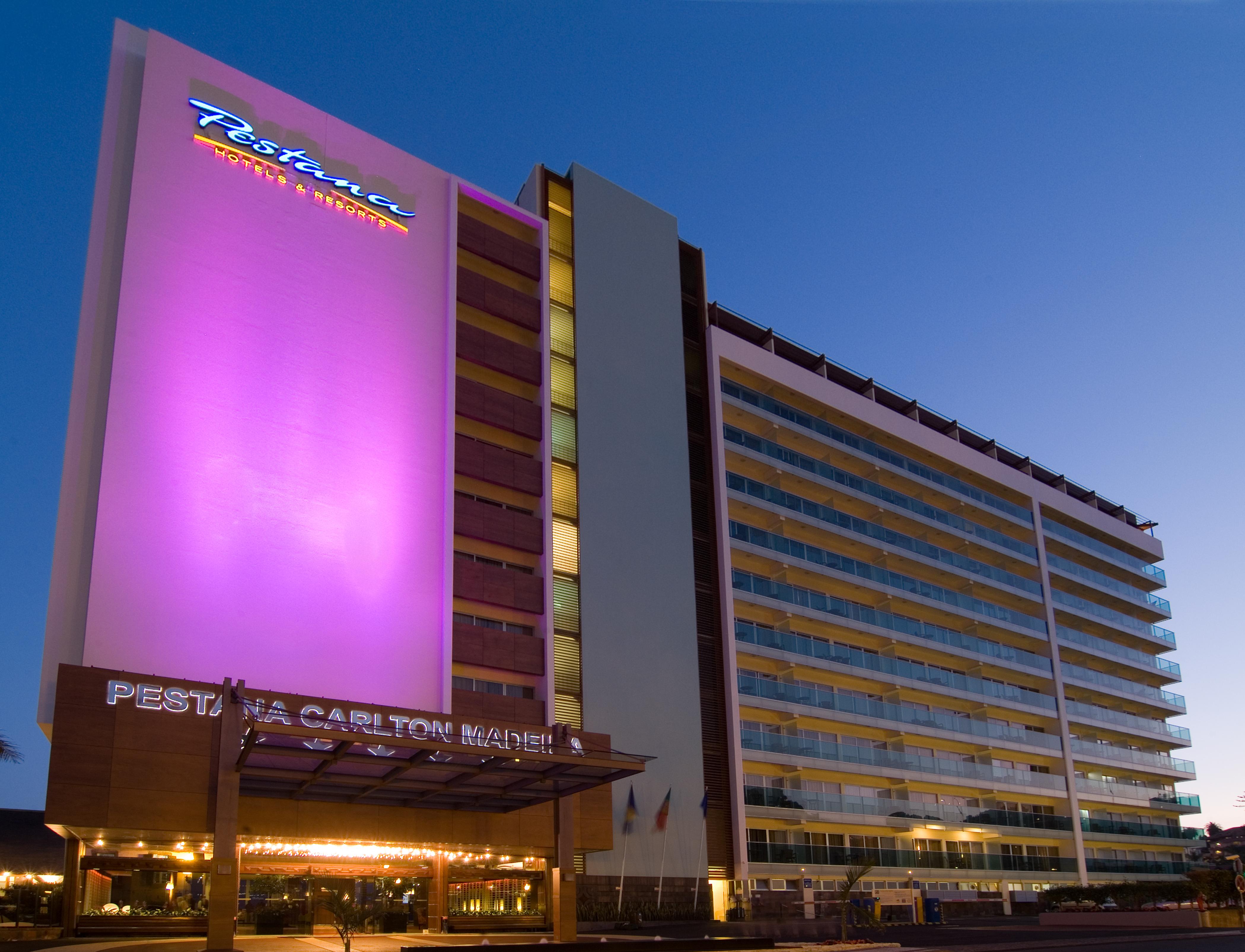 Pestana Carlton Madeira Ocean Resort Hotel Funchal  Exterior foto The Star Gold Coast